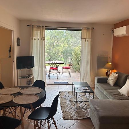 Appartement Golf De Saumane 2 Chambres 2 A 4 Personnes Εξωτερικό φωτογραφία